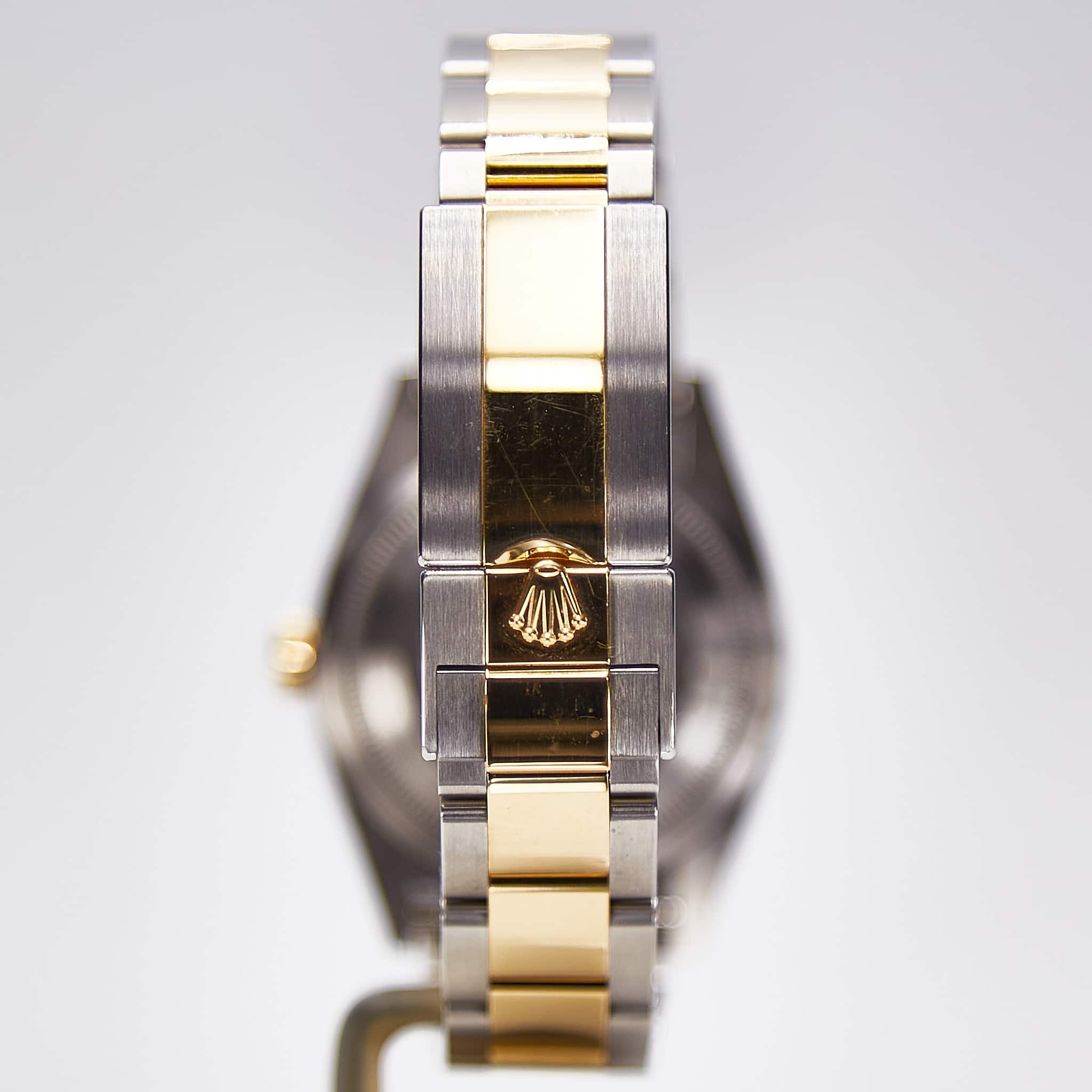rolex explorer (124273)
